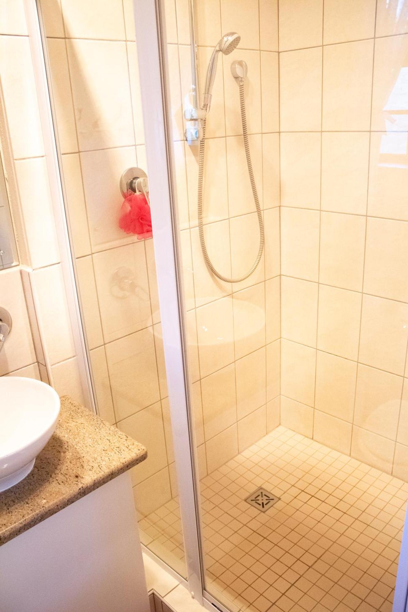 De Oude Yotclub Bed & Breakfast Oudtshoorn Bagian luar foto