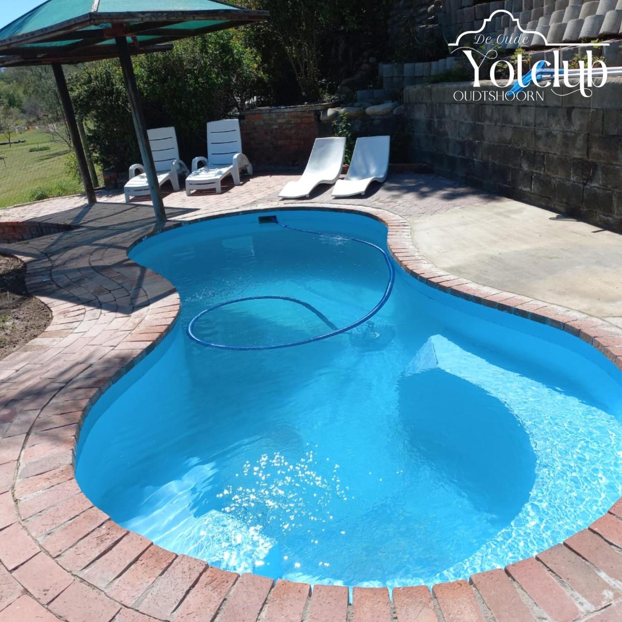 De Oude Yotclub Bed & Breakfast Oudtshoorn Bagian luar foto